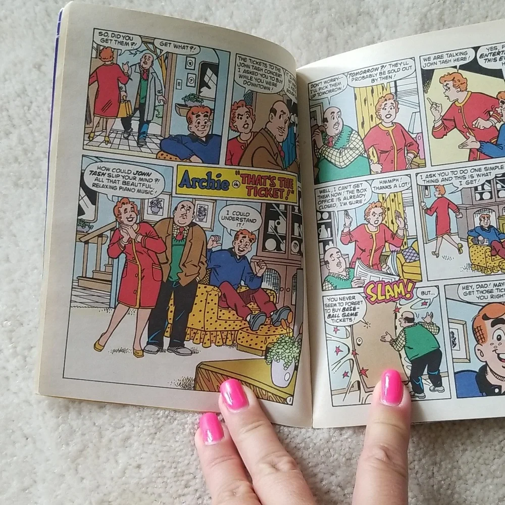 2 Archie Digest Magazine comics - Picture 7 of 8